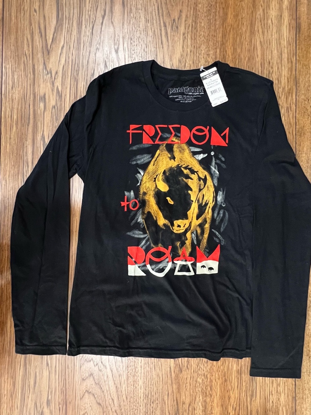Patagonia Kids Black Long-Sleeve Graphic Tee - Freedom to Roam